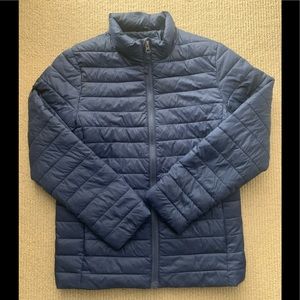 Kids Lands End light weight puff jacket.